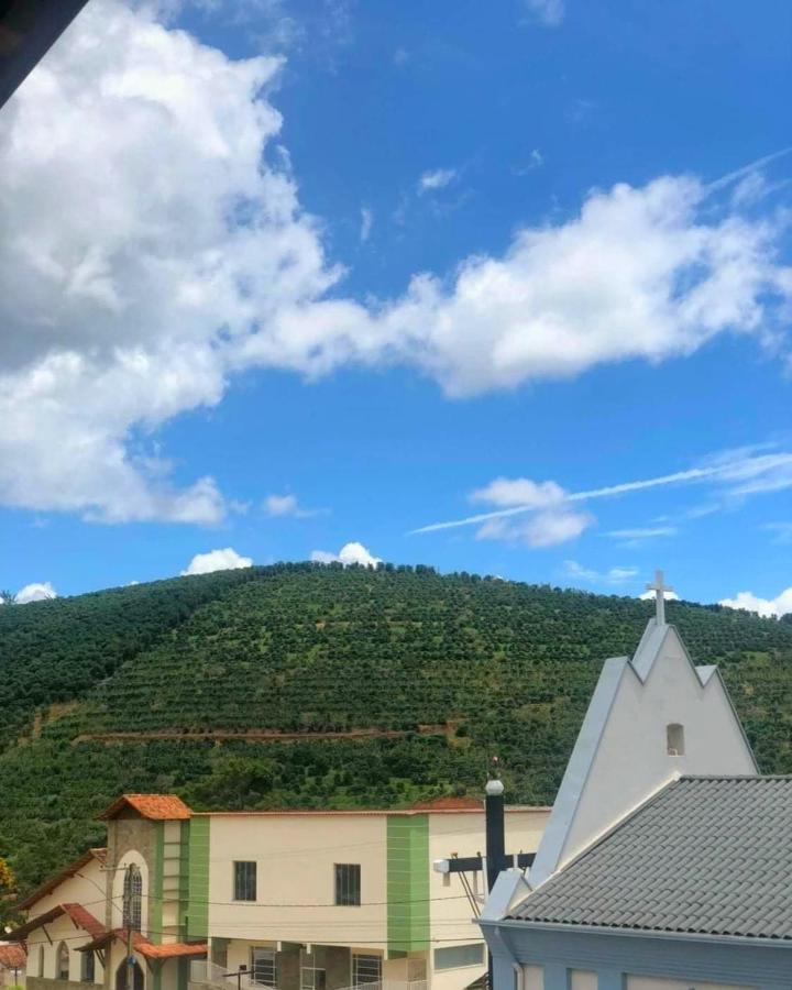 Estalagem E Restaurante Cantinho Bistro Caparaó Velho Buitenkant foto